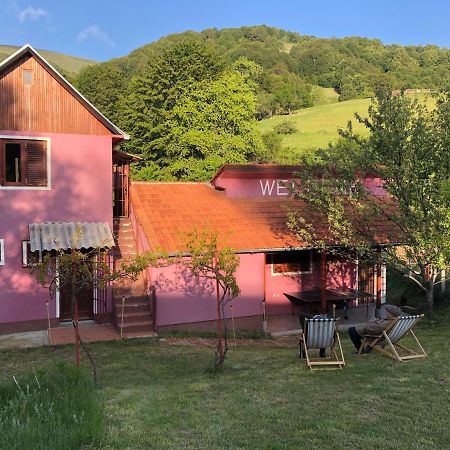 Planinska Kuca Mitke Prolesje Exterior foto