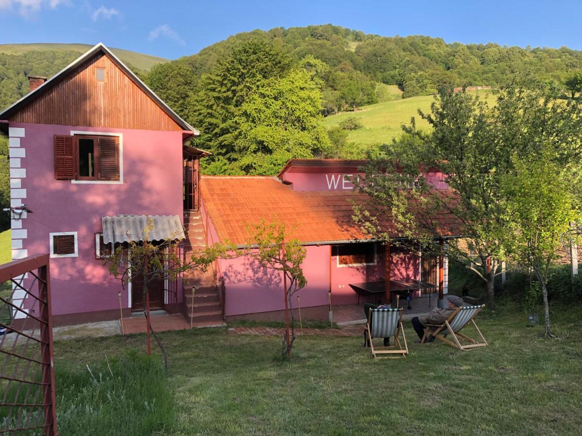 Planinska Kuca Mitke Prolesje Exterior foto